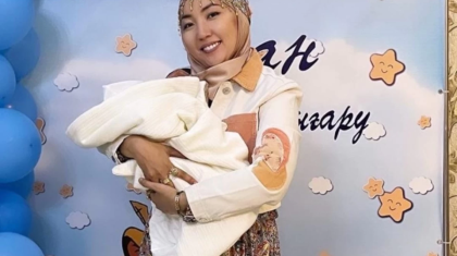 Айтыскер Сара Тоқтамысова үшінші сәбиін дүниеге әкелді