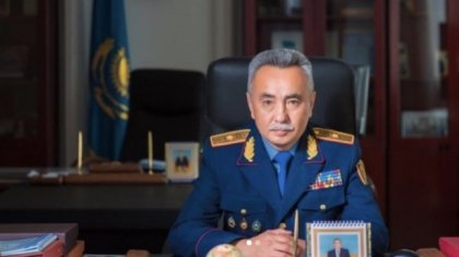 «40 миллион теңге пара алған»: Солтүстік Қазақстанда белгілі генералдың қолына кісен салынды