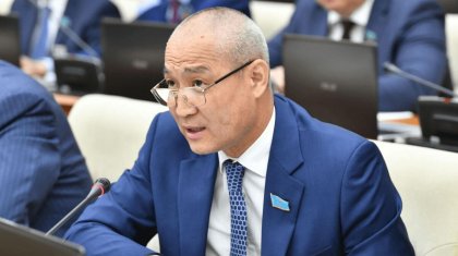 «Forbes журналындағы байлар аймақтарға көмектессін» - Еділ Жаңбыршин