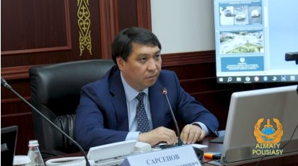 «Қауіпсіз ел»: Сәкен Сәрсенов Алматыда цифрлық қауіпсіздік шешімдерін талқылады