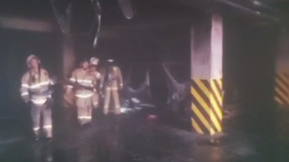 Астанада паркингтердің бірінде Range Rover көлігі өртеніп кетті