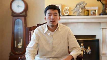 «Үкілі бала» атанған емші Ерболсын Серікбаев Ресейге не үшін көшіп кеткенін айтты