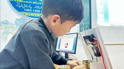 Ақтөбелік оқушы Тәуке ханның портретін «сөйлетті»