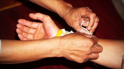 Атырау облысында туыстары қайтыс болды деп хабарлаған адам тірі боп шықты