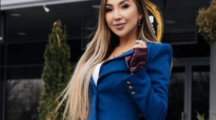 «Мұрным мен төсімді өзгерттім»: Сиви Махмуди пластикалық отаға жүгінгенін айтты