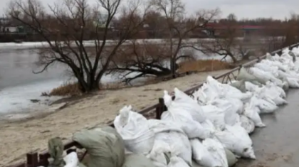 Ресейдің Қорған қаласына Тобыл өзені арқылы мол көлемде су ағып келеді