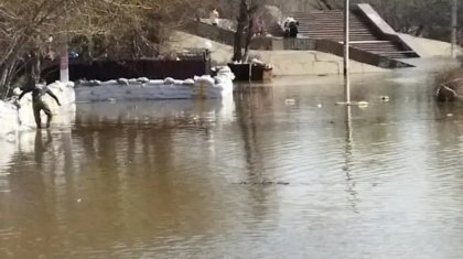 Орал қаласында Жайықтағы су деңгейі қауіпті шектен асып кетті