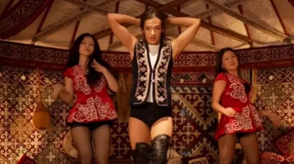 Ұлттық мәдениетті қорлау: Киіз үйдегі трансвеститтердің әрекеті елді шошытты (ВИДЕО)
