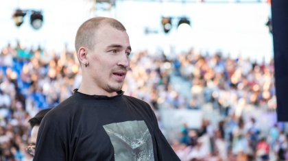 «Ережелердің жетегінде кеткім келмейді»: Амир Закиров Олимпиадада не үшін жеңілгенін айтты