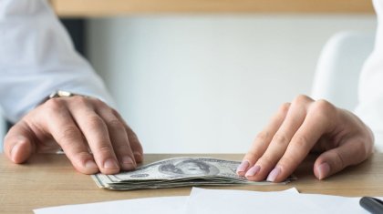 Астанада жас жігіт грантқа оқуға түсіремін деп 7 млн теңге жинап алған