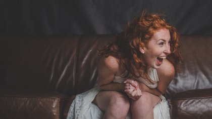 «Барлығын лақтырыңыздар»: Психолог шалбар киетін әйел күйеуін жоғалтып тынатынын айтты