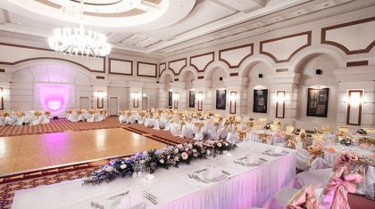 «Қазақтың тойлары бітсін, дарақылық тоқтасын!»: Журналист қазақтың ысырапшылдығын сынады (ВИДЕО)