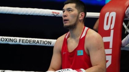 «Үйде отырасың дедім»: Айбек Оралбай әйеліне қандай талап қойғанын айтты