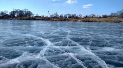 Теміртауда өзен бетіндегі мұз жарылып, суға түсіп кеткен бала мерт болды