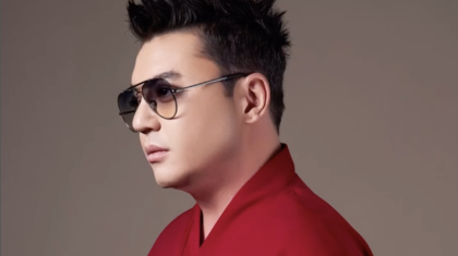 Сыраға тапсырыс беріп, курьердің жыныс мүшесін ұстаған – Алмас Кішкенбаев күдікке ілінді