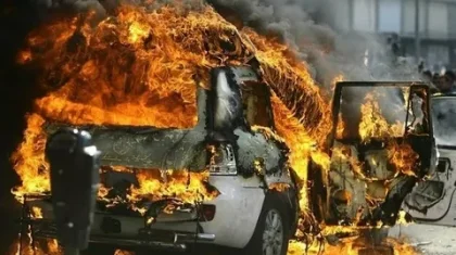 Астанада жол апаты салдарынан автокөлік өртеніп кетті