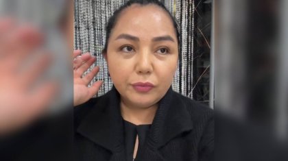 «Әкімшіліктен рұқсат қағаз әкел»: Алтынай Жорабаева ойын-сауық орталығында шу шығарды (ВИДЕО)