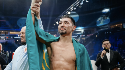 «Мен орта салмақтағы корольмін»: Жәнібек Әлімханұлы «Канелоға» үндеу жасады (ВИДЕО)