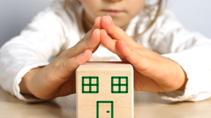 Павлодар облысында жетімдерге тиесілі пәтерде әкімнің орынбасары тұрған