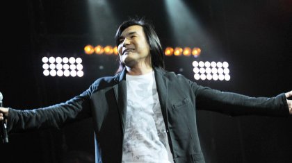 Мәңгі есімізде: Әнші Батырхан Шүкеновтің өмірден өткеніне 10 жыл (ВИДЕО)