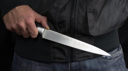 «Тіл тарпай кетті»: Алматыда бұрынғы полиция қызметкері әйелін пышақтап өлтірді