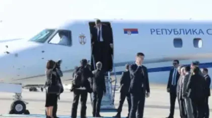 Сербия президенті мінген ұшақ Бакуге шұғыл қонды
