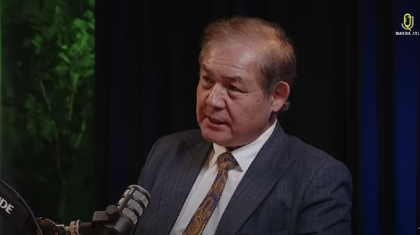 «Садыр Жапаров кешірім сұрау керек еді»: Уәлихан Қайсаров Кенесары хан туралы жазған президенттің қателігін айтты (ВИДЕО)