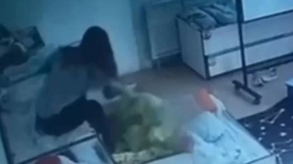 Балаларды жұдырықпен «тәрбиелеген»: Қостанайда түзету орталығының қызметкерлері балаларды ұрған