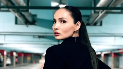 «Күйеуім алаңсыз қыдырып жүр»: Жұлдыз Әбдікәрімова бар жауапкершілік өз мойнында екенін айтты