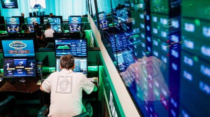 «34 миллион теңге»: 4 жыл бойы құмар ойын ойнаған шенеунік жұмыстан босатылды