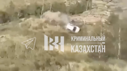 Баянауылда демалуға келгендер көлікпен жолда аударылып қалды (ВИДЕО)