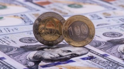 Теңгенің құнсыздануы: Ұлттық банк неге араласпайды?