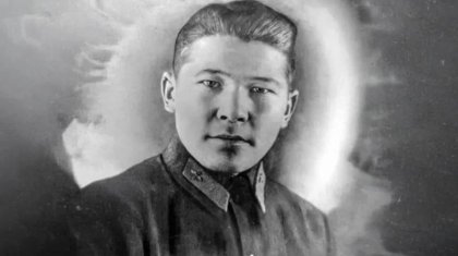 Бүгін әскери ұшкыш-штурмовик Нұркен Әбдіровтің туған күні