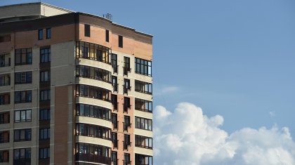 Қазақстанда пәтер құны тағы да шарықтады: жаңа үйлер +9,6%, екінші нарық +7,3% бір жылда