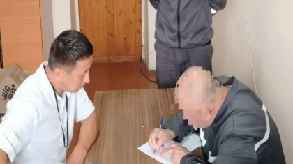 Абай облысында 53 жастағы ер адам бірінші сыныпқа барды