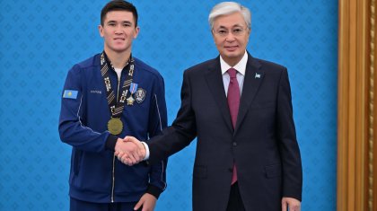 «Жиырмаға толмай орден алдым»: Төрехан Сабырхан ерекше жазба жариялады