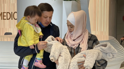 «Сүйінші, ағайын!»: Әзілкеш Нұрболхан Шарапов қуанышты жаңалығын бөлісті (ФОТО)