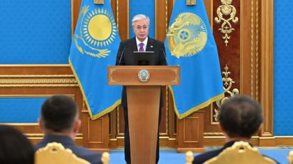 «Ұстаз – тәлім-тәрбие мен білімнің қайнар көзі»: Президент алдағы Ұстаздар күнімен құттықтады