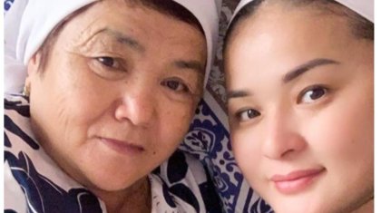 «Енемді өз анамдай көремін»: Мөлдір Мұқанова қандай келін болғанын еске алды (ВИДЕО)