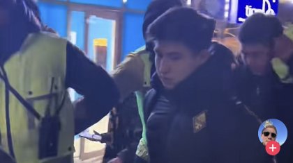 «Күзетпен жүреді өзі: Дастан Сатпаевтың желідегі видеосы көпшілікті таңғалдырды (ВИДЕО)