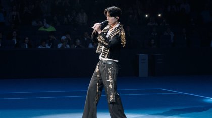 Димаш Құдайберген Almaty Arena сахнасында жаңа туындысын таныстырды