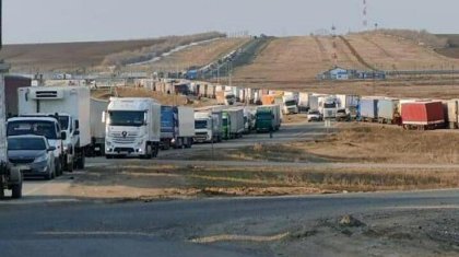 Қазақстан-Қытай шекарасындағы кептеліс: отандық бизнес неге зардап шегуде?