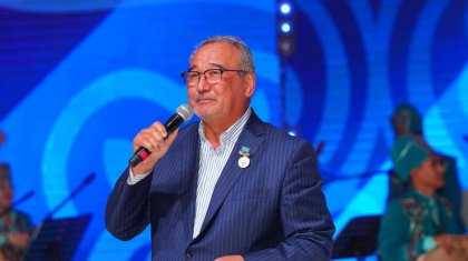 «Бұл әнді 37 жыл айттым»: Нұрлан Өнербаев «Анашым» әнін орындау құқығынан айырылды (ВИДЕО)