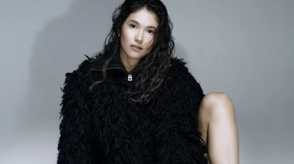 «Ұзынмен ыңғайсыз»: Назым Қызайбай тағы да образын өзгертпек