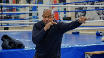 Астанада әйгілі бокс жұлдызы Рой Джонс спорттағы тәжірибесін бөлісті