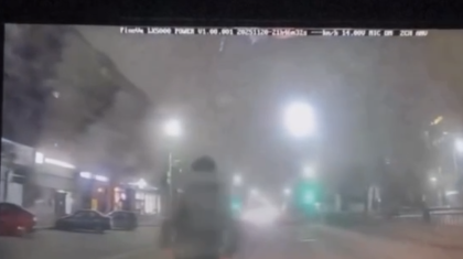 Қарағандыда әдейі жолға жүгіріп шығатын алаяқтар көбейді (ВИДЕО)