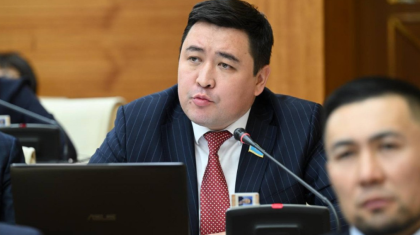 Ерекше балаларды бағып-қағатын маманға 180 мың теңге беру – масқара