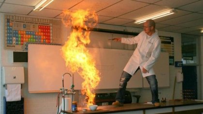 Сабақ кезінде өрт шыққан: Солтүстік қазақстандағы мектепте мұғалім күйіп қалды