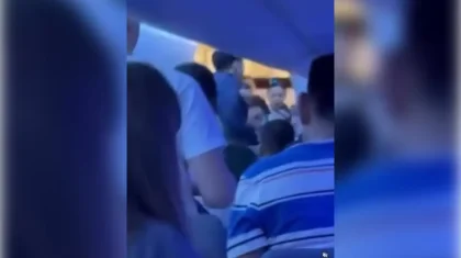 «Алматы-Бангкок» рейсінде екі шетелдік азамат мас күйінде төбелескен (ВИДЕО)