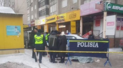 Семейде көшеде есінен танып қалған ер адам көз жұмды